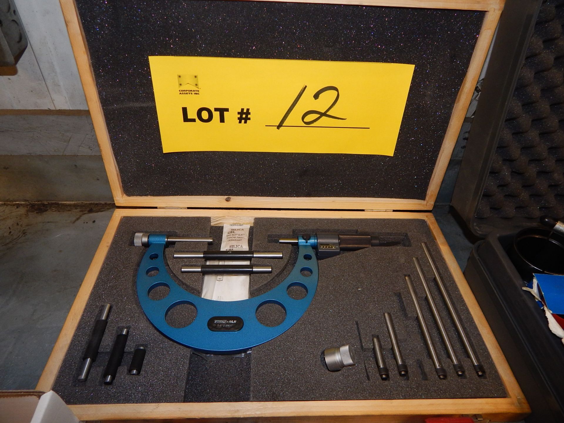 ENSEMBLE MICROMETRE FOWLER DE 0-6" / FOWLER 0-6" MICROMETER SET