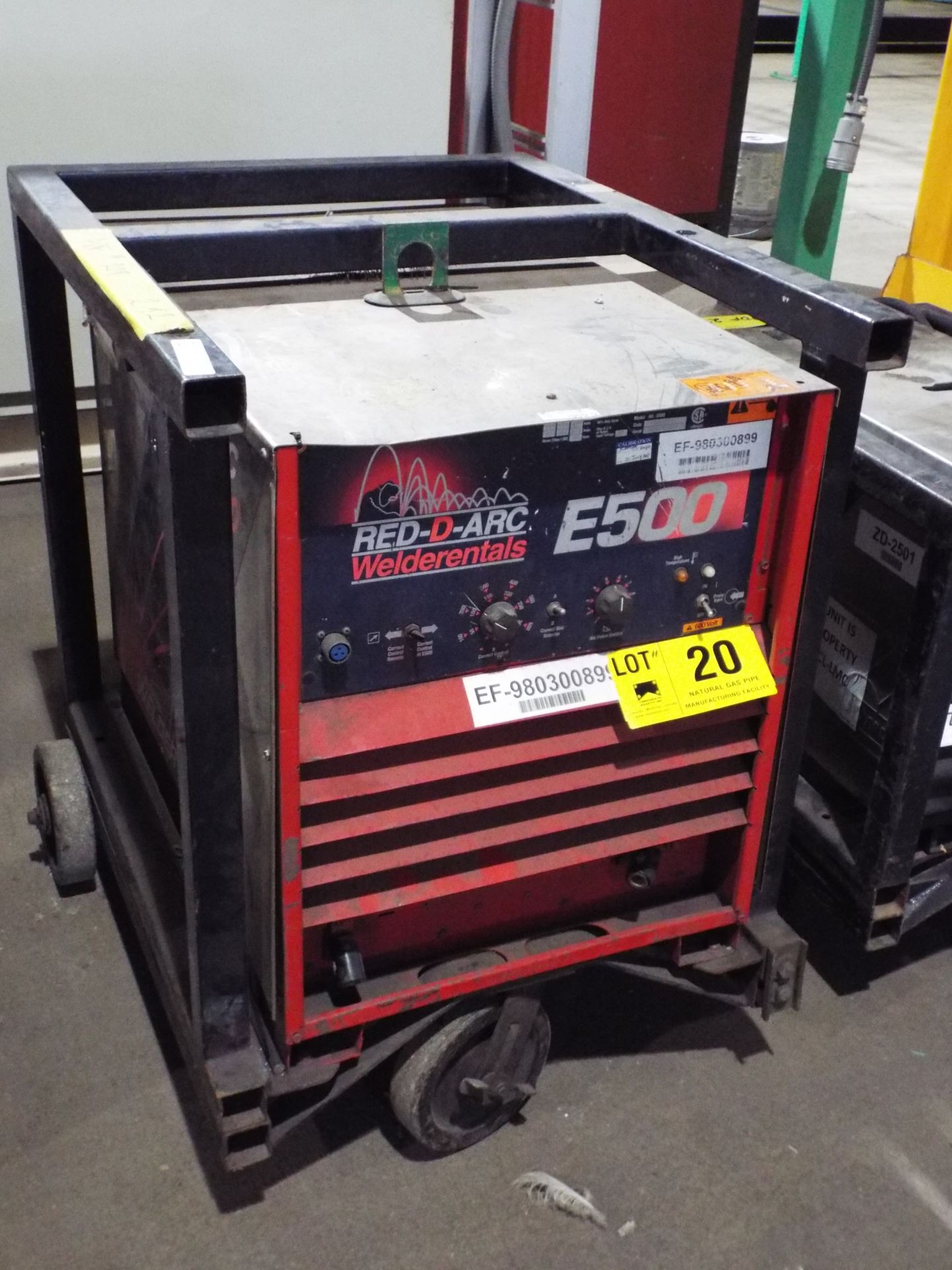 RED-D-ARC E500 PORTABLE WELDING POWER SOURCE S/N: N/A