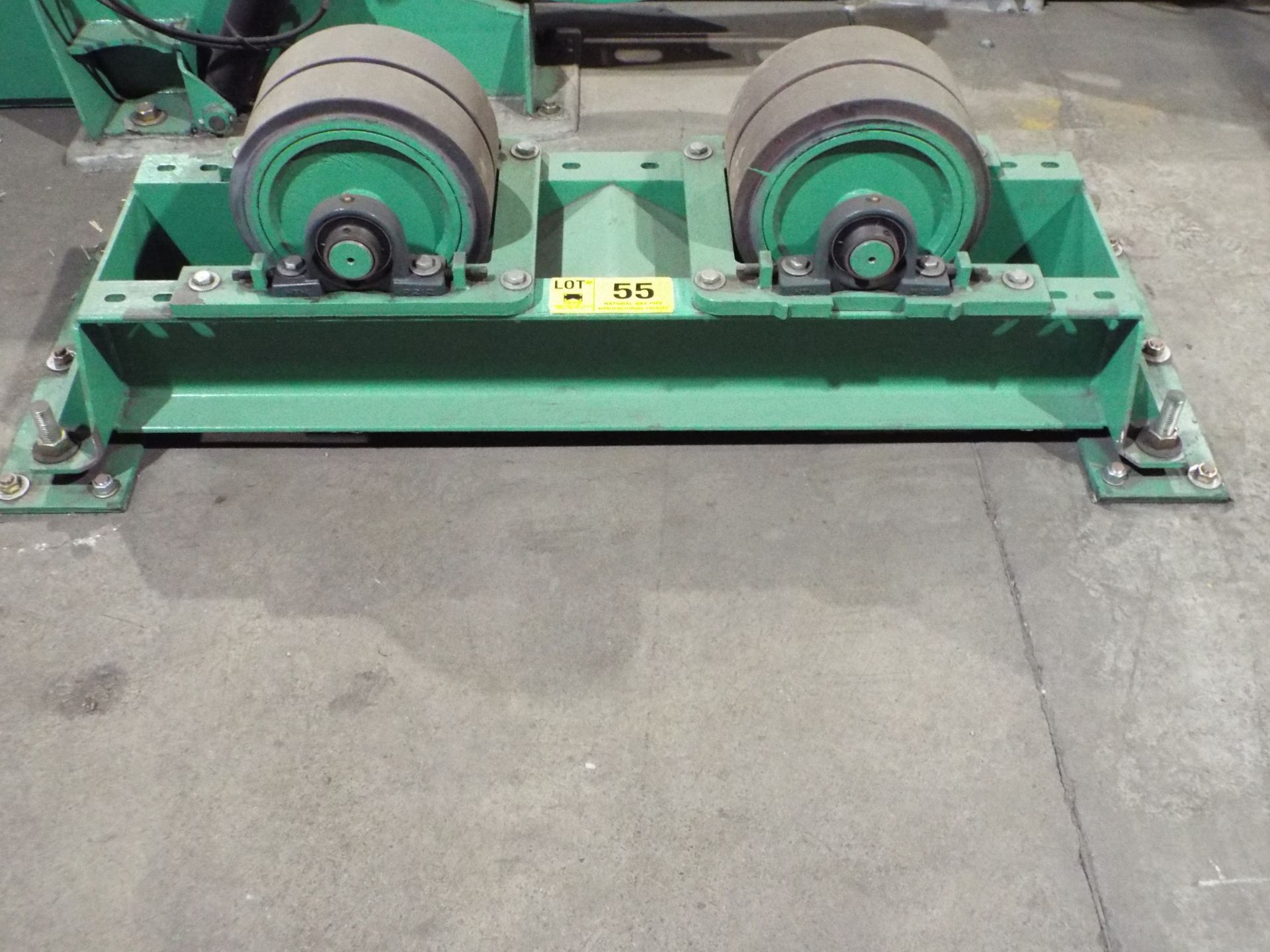 MFG. UNKNOWN IDLER TANK TURNING ROLLS WITH APPROX. 15" DIAMETER ADJUSTABLE WHEELS WITH APPROX. 20"