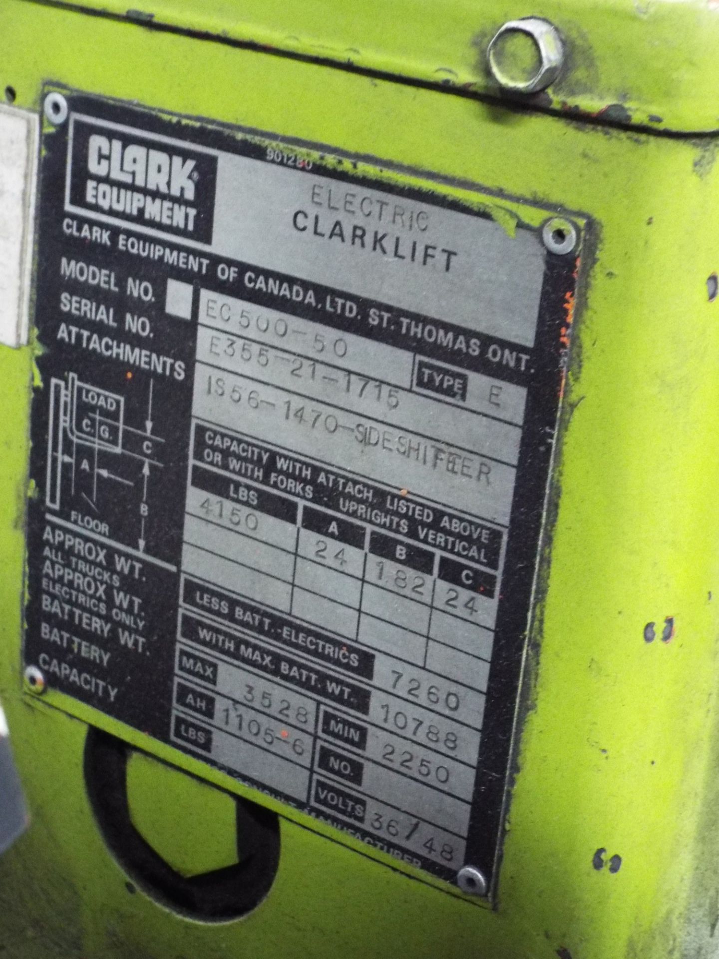 CLARK EC500-50 ELECTRIC INDOOR FORKLIFT WITH 4000 LB. CAPACITY, 182" VERTICAL LIFT, SIDE SHIFT S/ - Image 4 of 5