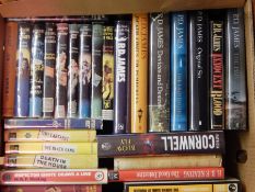 A quantity of detective novels including:-
Ruth Rendell, "The Fever Tree and other stories",