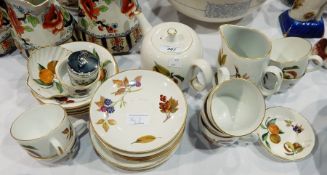 Quantity of Royal Worcester porcelain teaware "Evesham" pattern and sundry items