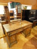 Bedroom suite comprising: 20th century oak mirror back kneehole dressing table,