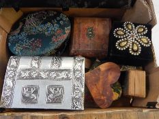A collection of decorative boxes (1 box)