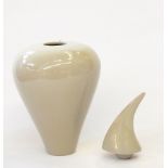 Studio pottery lidded vase with broad shoulders and tapering form, the lid of shark fin design,