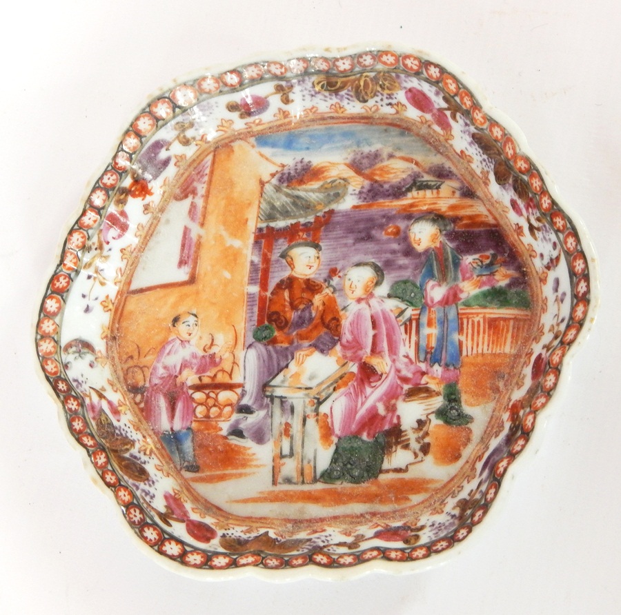 Chinoiserie-style porcelain trinket dish, hexagonal and painted with figures on a balcony, - Image 2 of 2