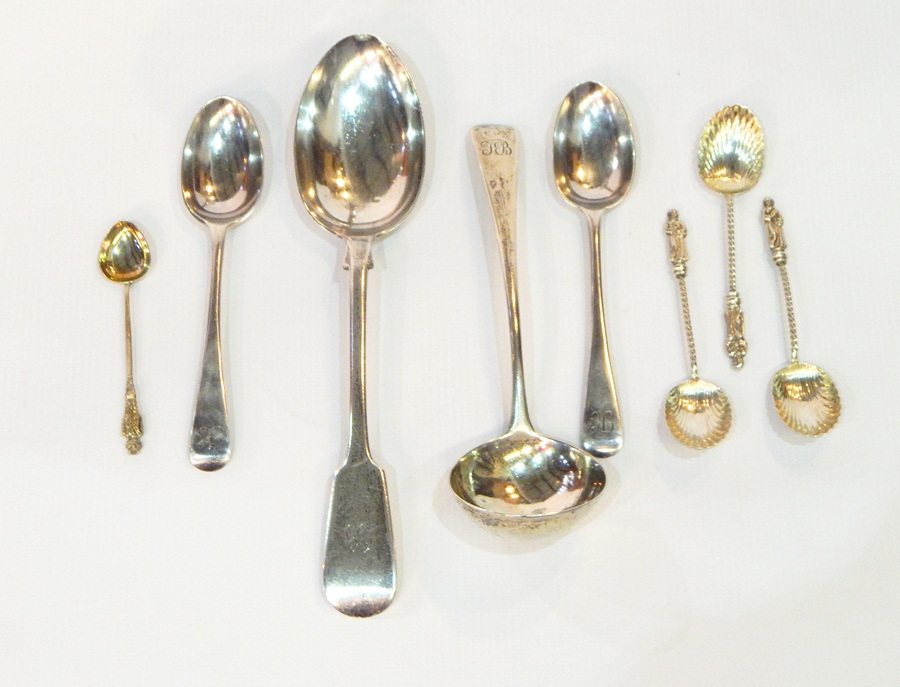 A pair of Edward VII teaspoons, London 1905, 2oz, three Victorian apostle-top coffee spoons, - Image 3 of 3