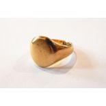 18ct gold signet ring, approx.