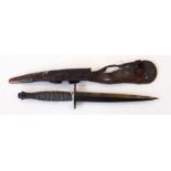 WWII Fairbairn-Sykes commando fighting knife with original leather scabbard, blade 17cm,