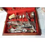 Quantity silver plated table flatware,