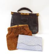 Various vintage evening bags and leather bags (1 box)