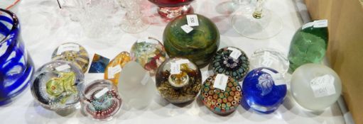 A quantity of paperweights, various to include Millefiori, mottled enamel, etc.