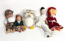 A quantity of soft toys and modern dolls