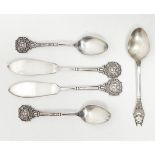 A pair of silver souvenir teaspoons, Sheffield 1908,