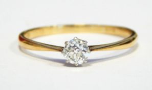 Gold and solitaire diamond ring, approx. 0.