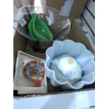 Sundry ceramics to include Susie Cooper dish, glass fruit bowl,