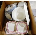 Wedgwood pottery "Seander" pattern dinner service and Portland pottery sandwich set (1 box)