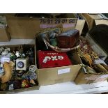A quantity of collectables and decorative ceramic items (3 boxes)
