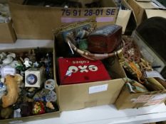 A quantity of collectables and decorative ceramic items (3 boxes)