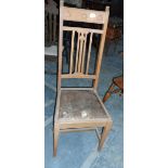 Set of 4 oak chairs (4)