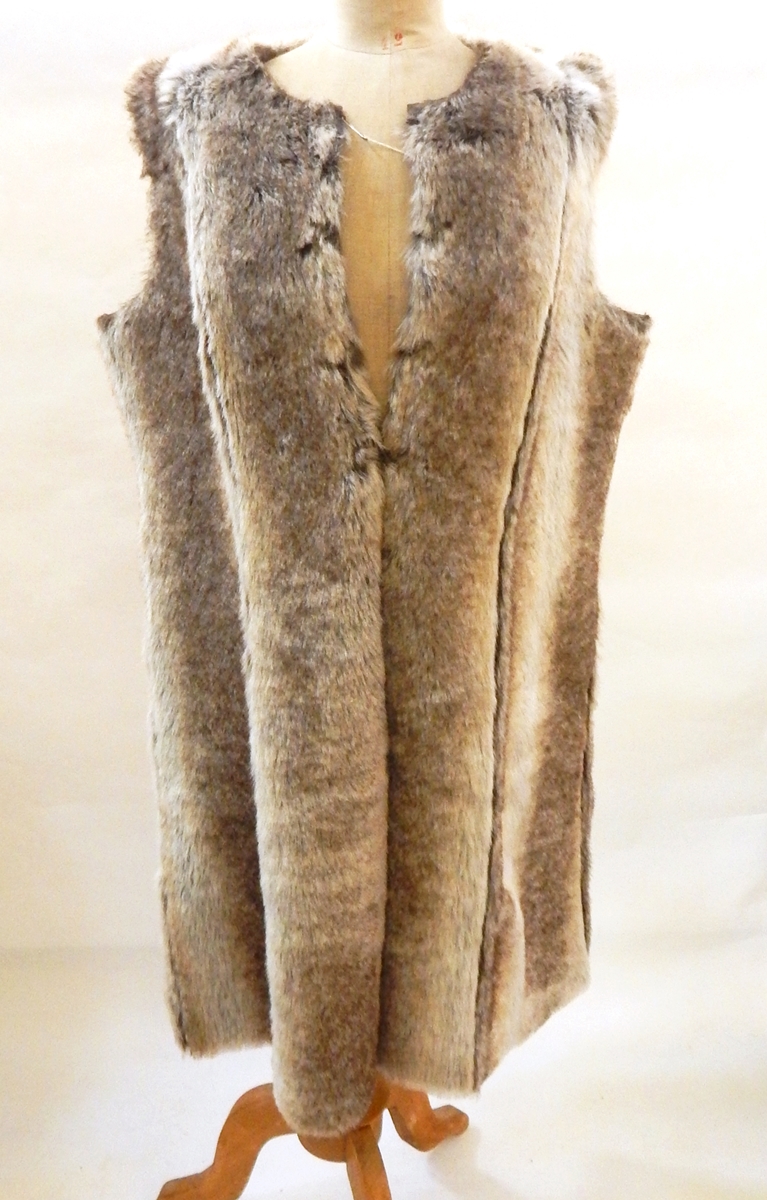 A faux-fur and faux suede full-length gilet