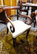 A set of five Regency style mahogany dining chairs (5)