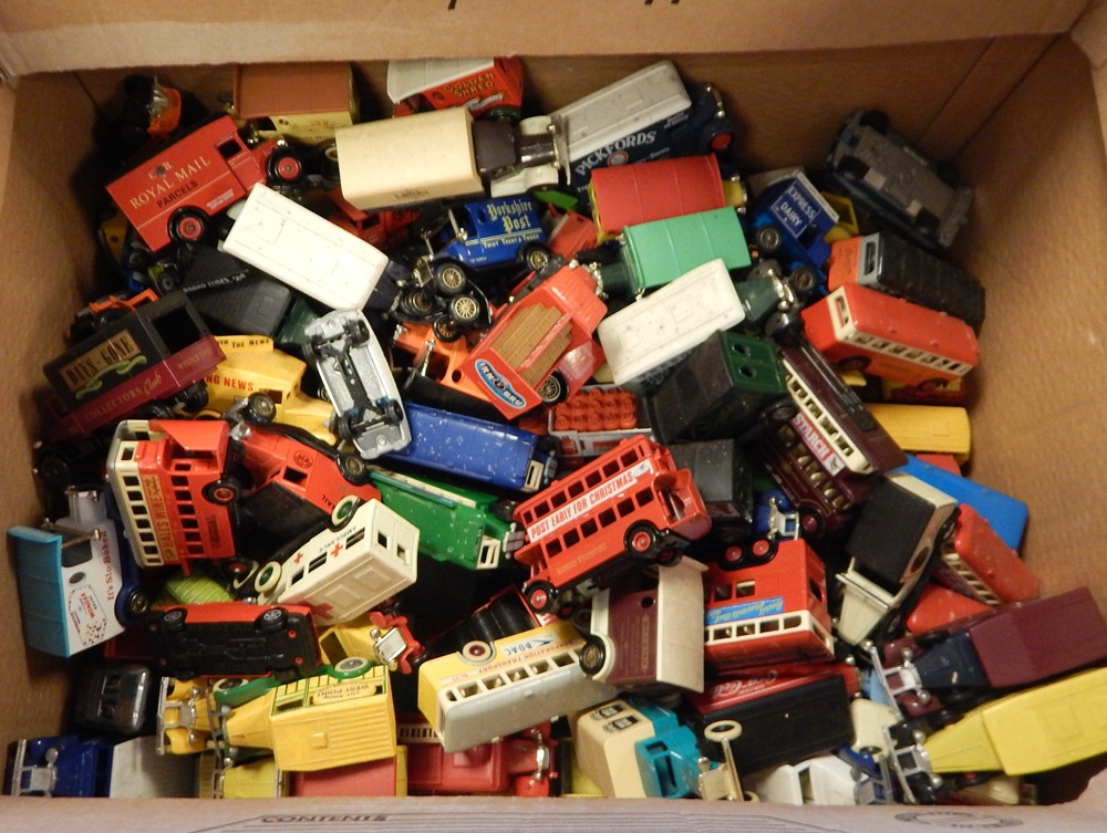 A quantity of diecast model vehicles including buses from the Lledo Days Gone series