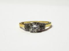 18ct gold diamond solitaire ring, 8 smaller diamonds to shoulders, approx 0.75ct, approx size M.