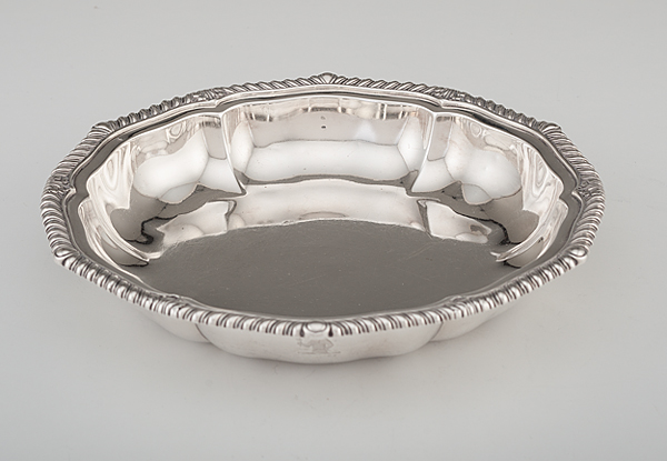 Paul Storr Sterling Serving BowlÊ English, 1812. A sterling silverÊserving bowl by Paul Storr with - Image 2 of 4