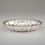 Paul Storr Sterling Serving BowlÊ English, 1812. A sterling silverÊserving bowl by Paul Storr with