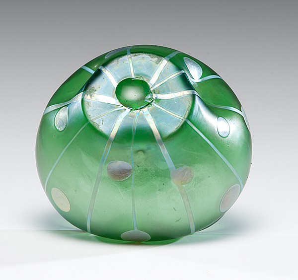 Loetz-styleArtGlassBowlÊ - Image 2 of 2