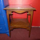 An early C20th oak two tier occasional t