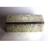 A Victorian hallmarked silver snuff box assayed in Birmingham, 1845, made by Edward Smith,
