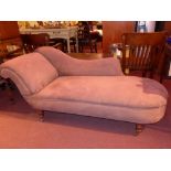 A Victorian mahogany chaise longue uphol