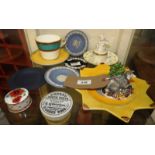 A quantity of porcelain and pottery including Wedgwood dishes,