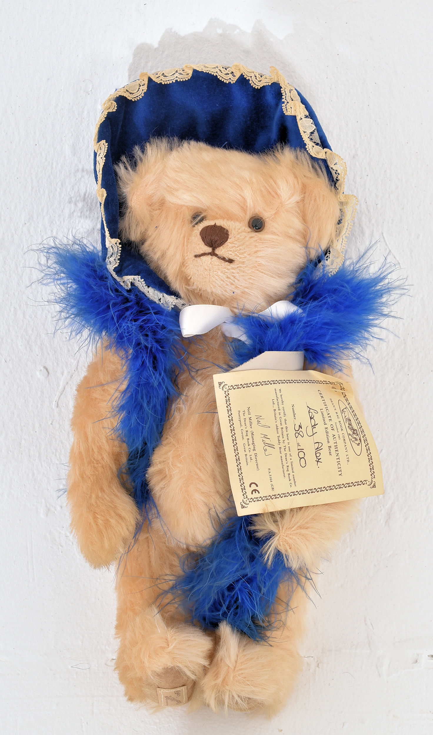 A Set Of 3 Vintage Limited Edition Teddy Bears Inc - Image 2 of 10