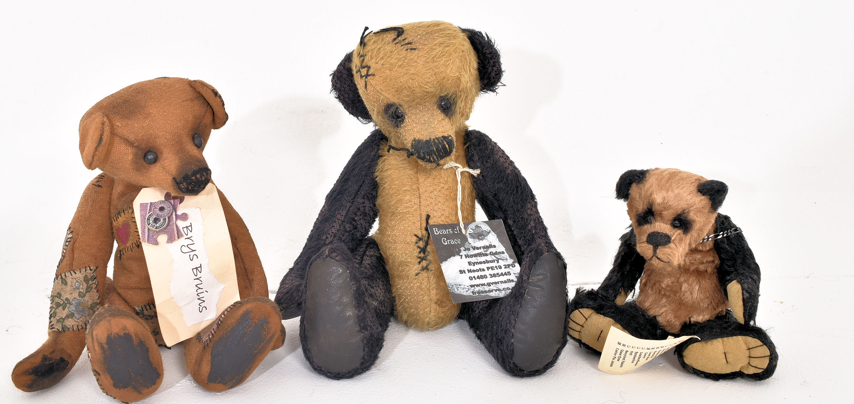 A Set Of 3 Vintage Limited Edition Teddy Bears Inc