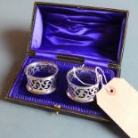 A cased set of hallmarked silver tea spoons,