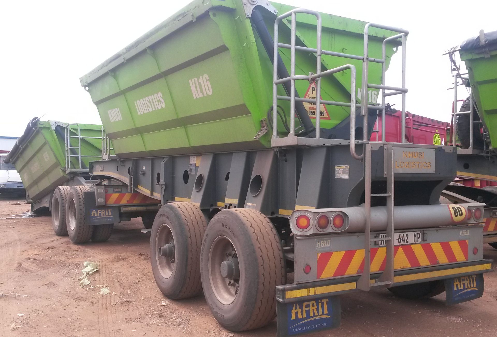 2014 AFRIT SIDE TIP INTERLINK TRAILER - (HMN640MP / HMN642MP) - Image 2 of 7