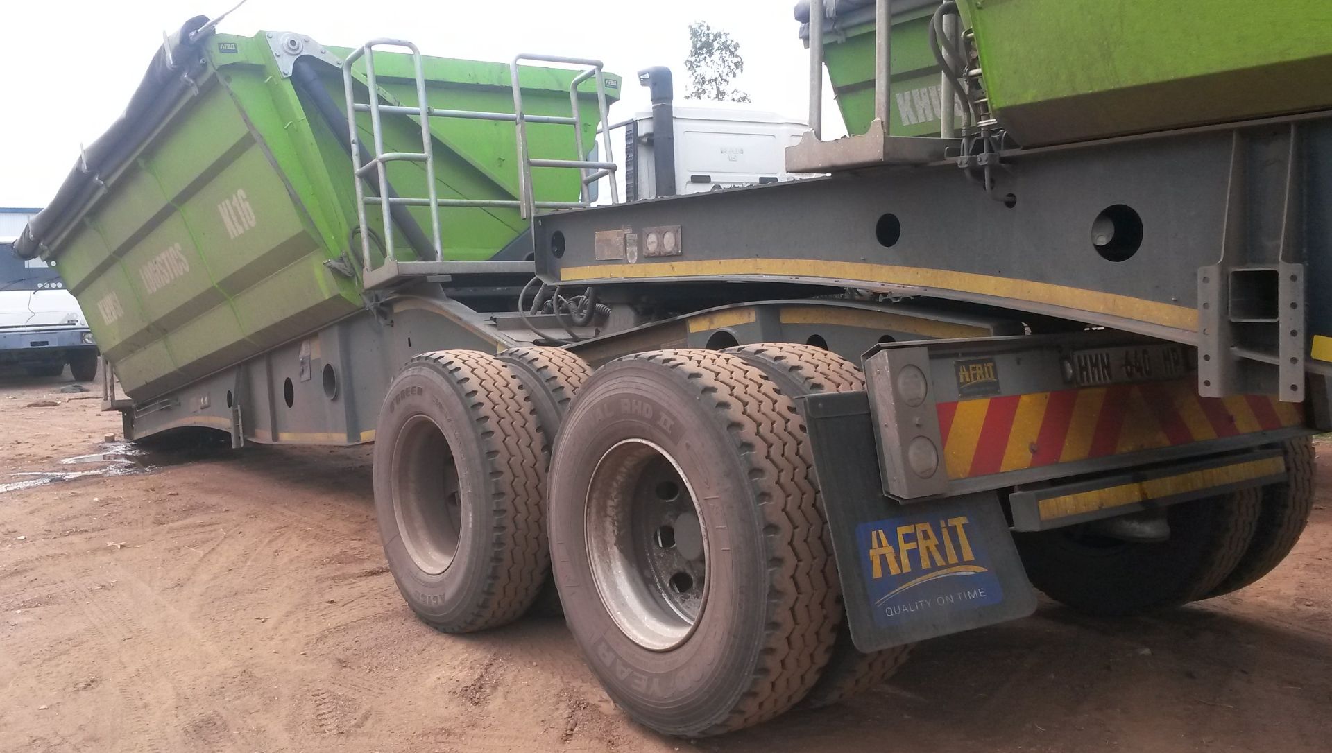 2014 AFRIT SIDE TIP INTERLINK TRAILER - (HMN640MP / HMN642MP) - Image 5 of 7