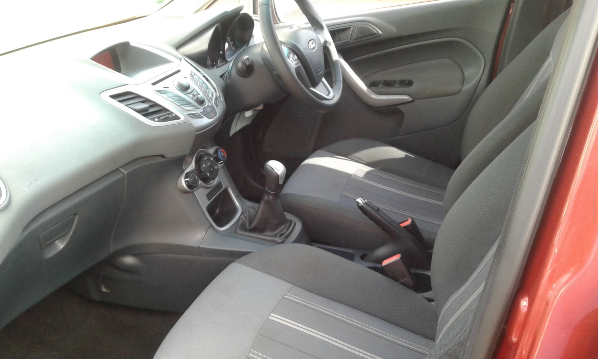 2009 FORD FIESTA 1.6T - (YPT961GP) - Image 3 of 3