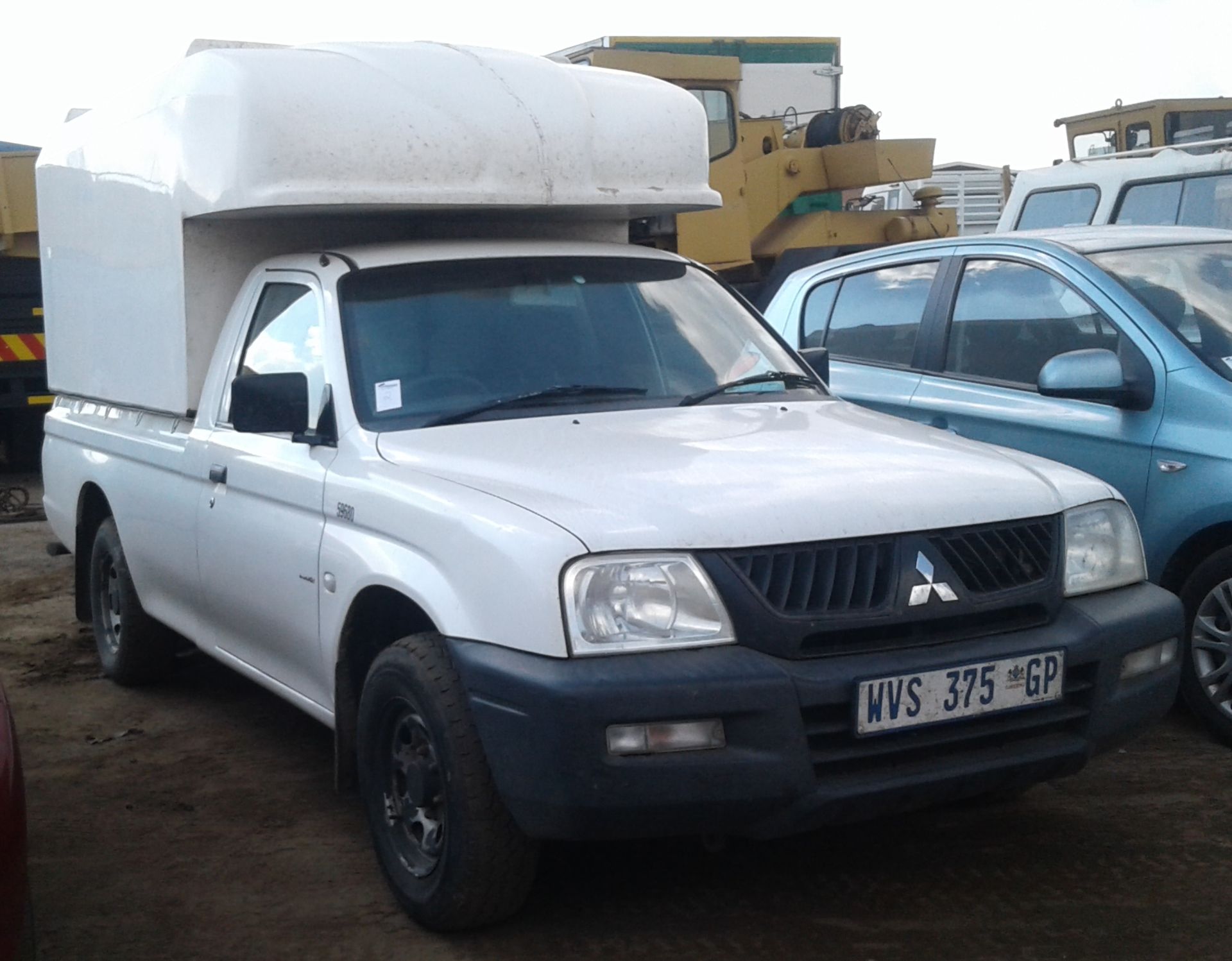 2008 MITSUBISHI COLT 2000I LDV - (WVS375GP)