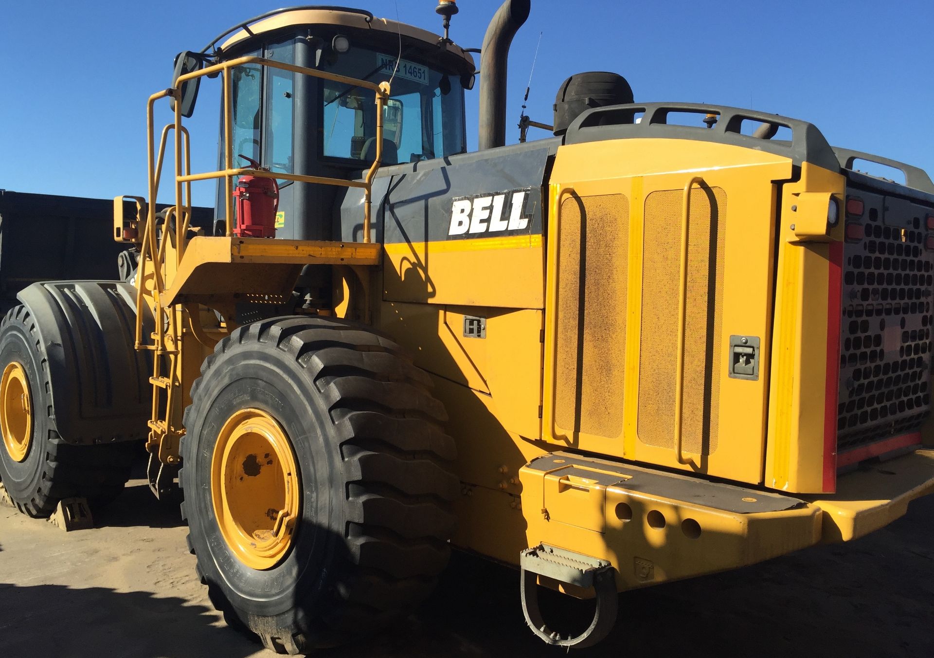 2010 BELL L2606E FRONT END LOADER - (NRB14651) - Image 2 of 12