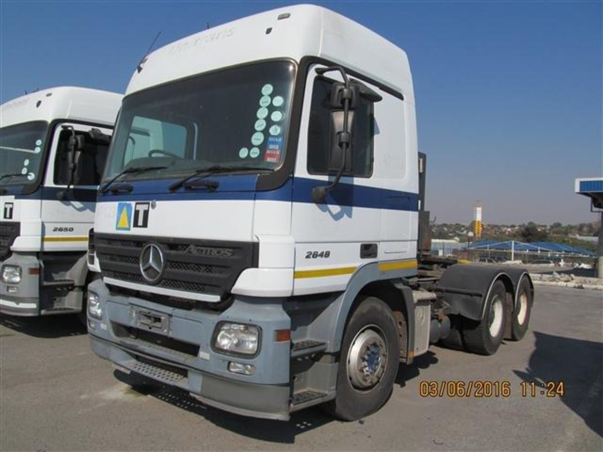 2007 M/BENZ ACTROS 2648 6X4 T/T - (VWY184GP) - Image 2 of 8