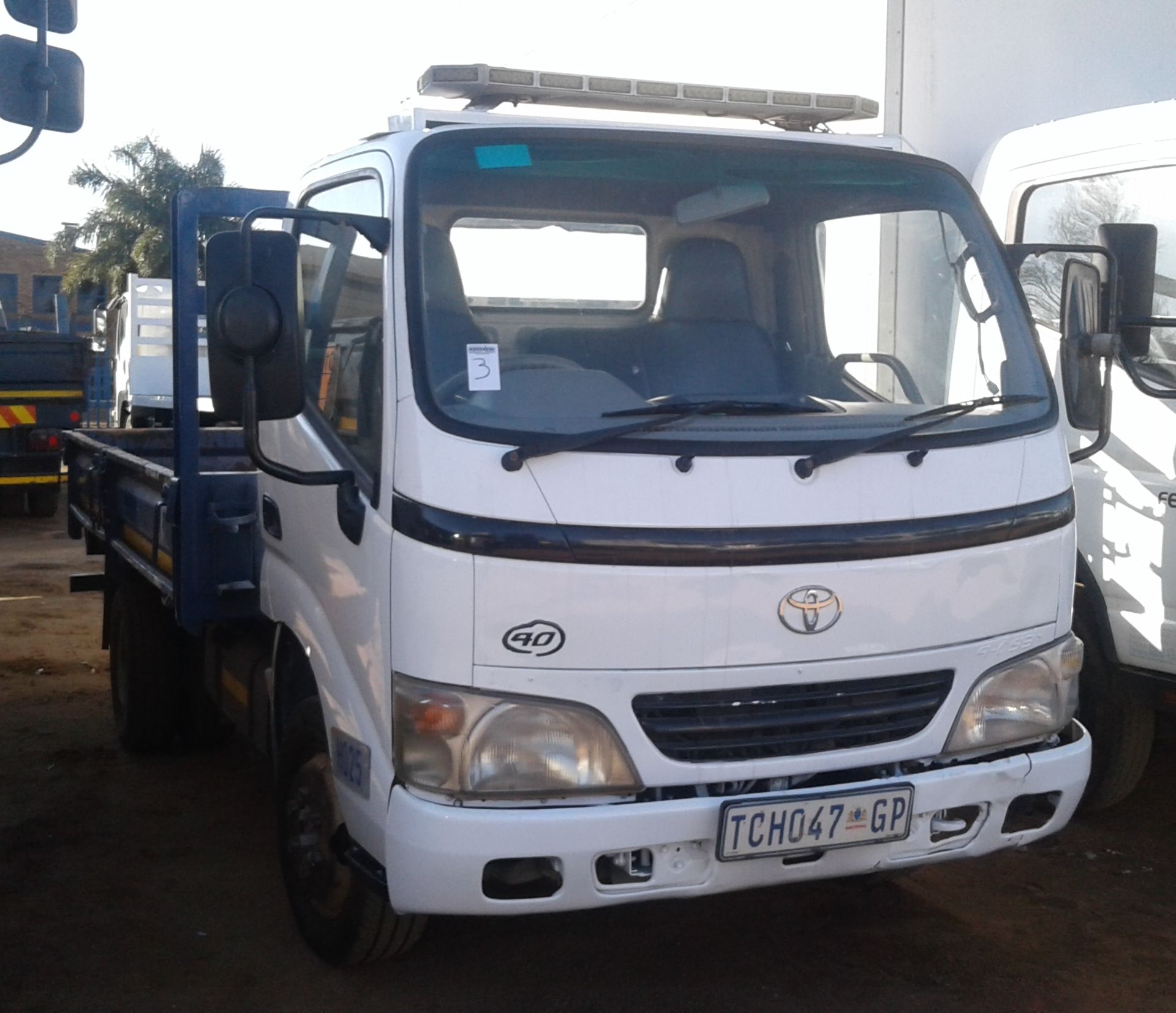 2006 TOYOTA DYNA 4-093 D/SIDE - (TCH047GP)