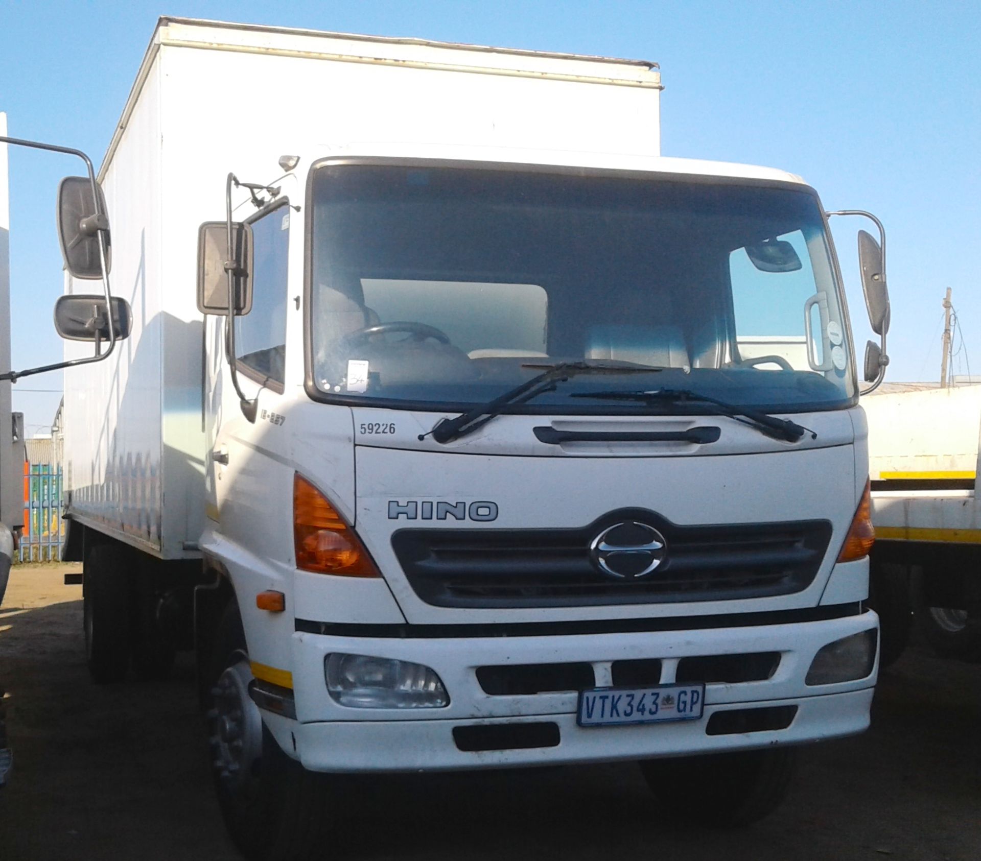 2007 TOYOTA HINO 15-257 V/VAN (NON-RUNNER) - (VTK343GP)