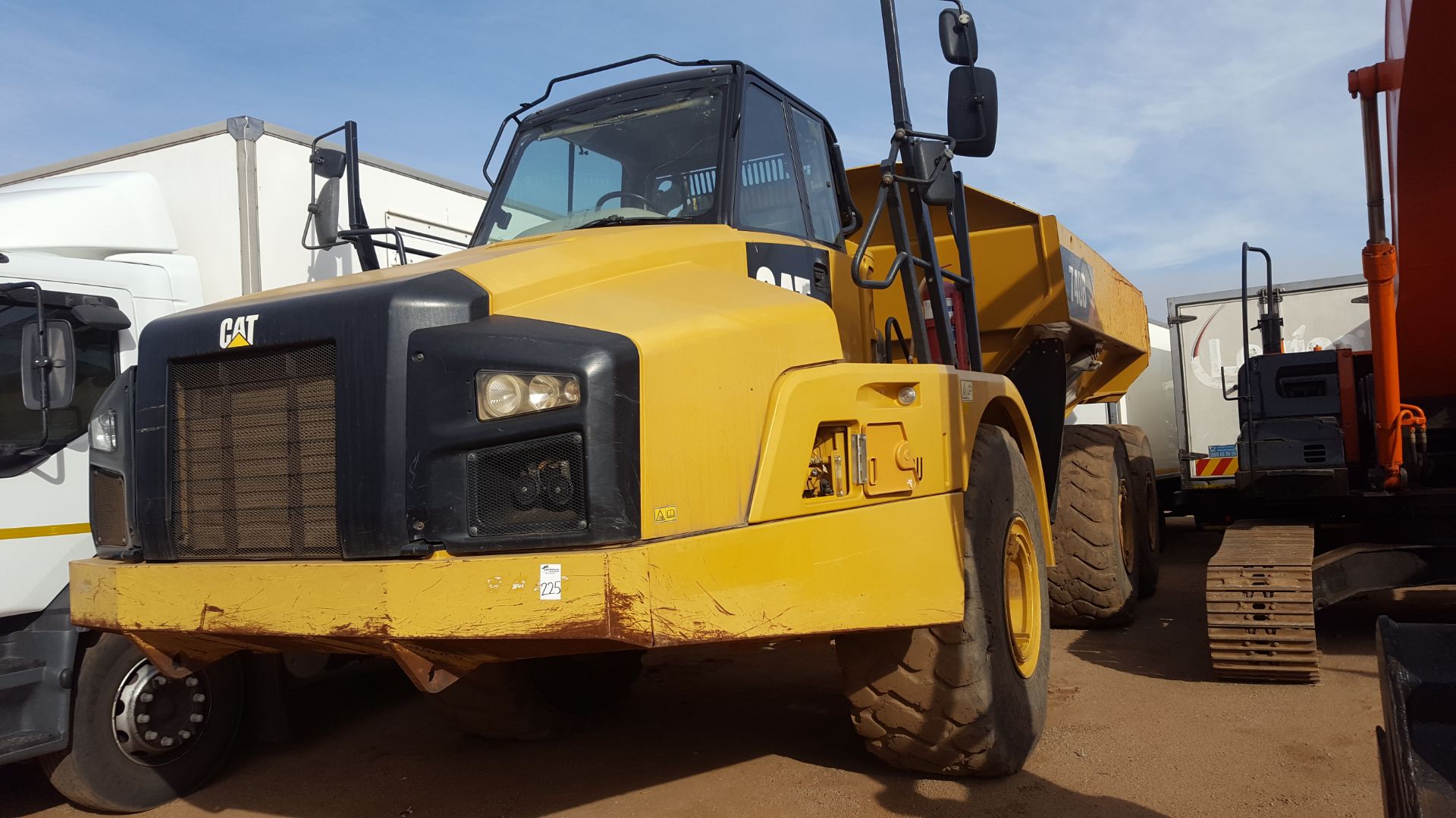 2012 CAT 740B 6X6 ADT - (CAT0740BPL4E02135)