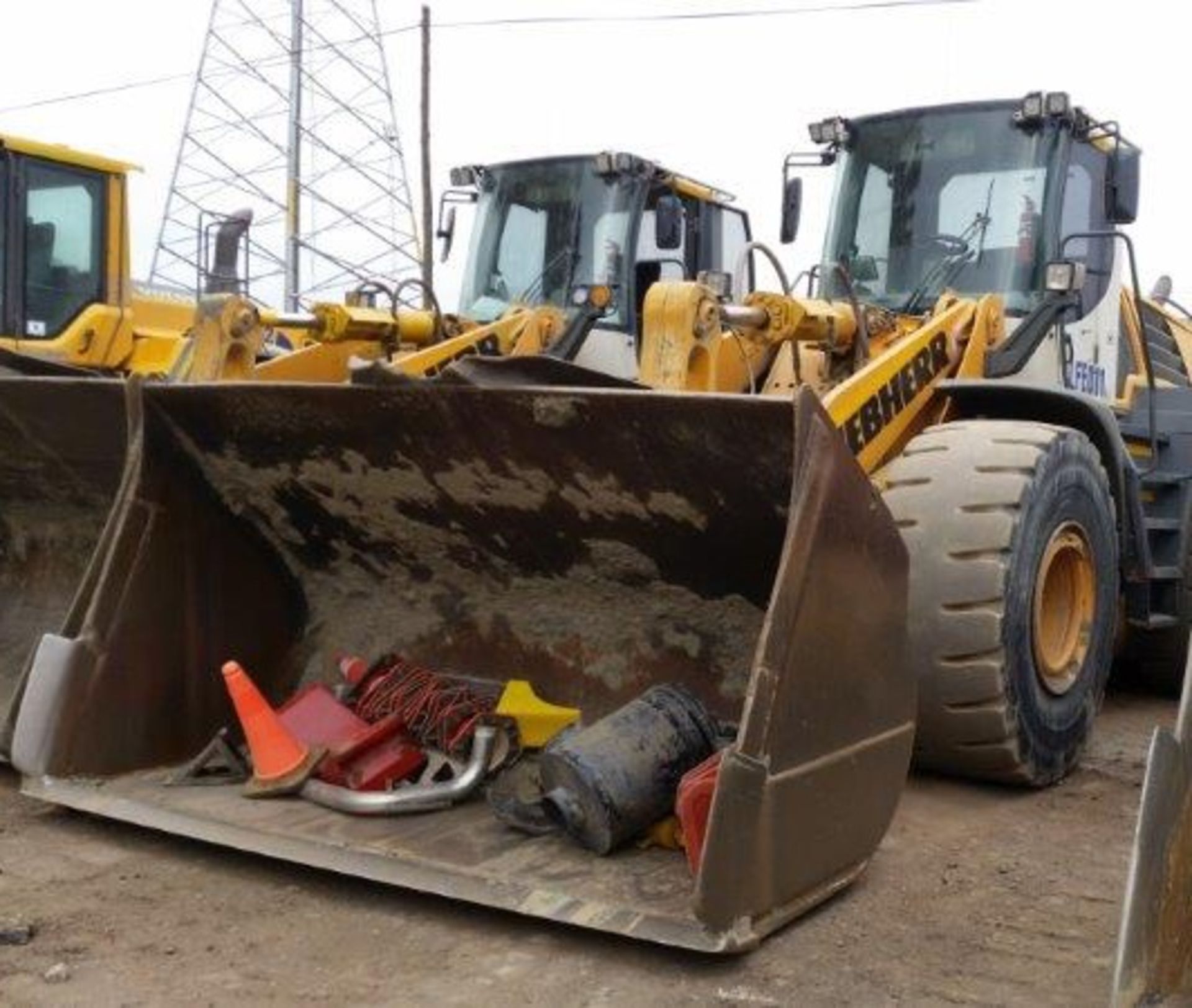 2012 LIEBHERR L580 FRONT END LOADER - (LFE011) -LOCATION SETJHABA - Subject to Confirmation