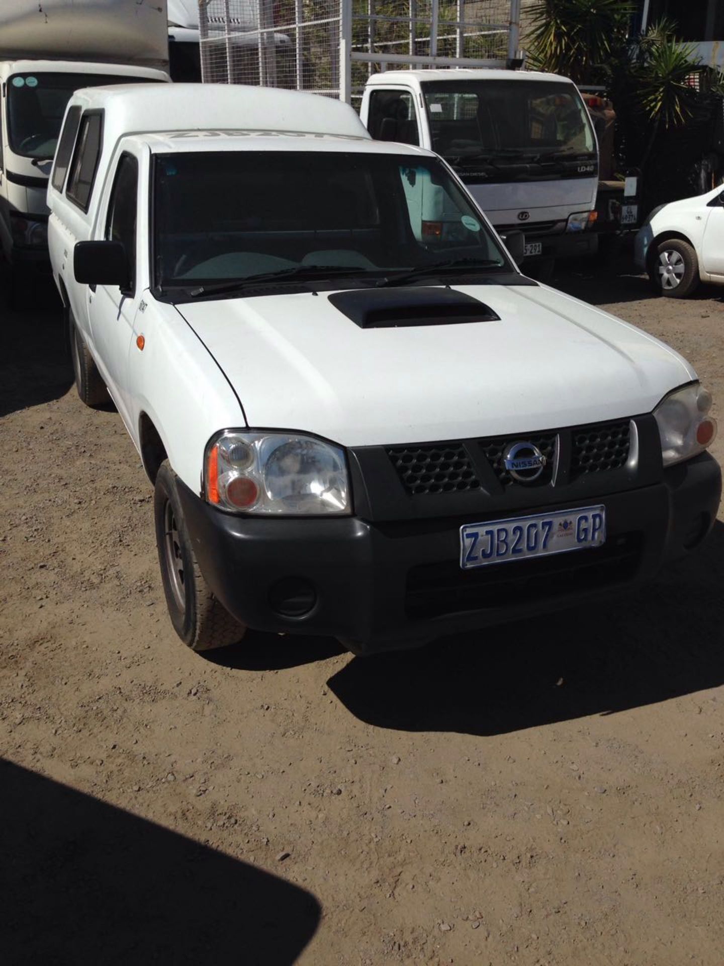 2010 NISSAN NP300 HARDBODY LDV - (ZJB207GP)