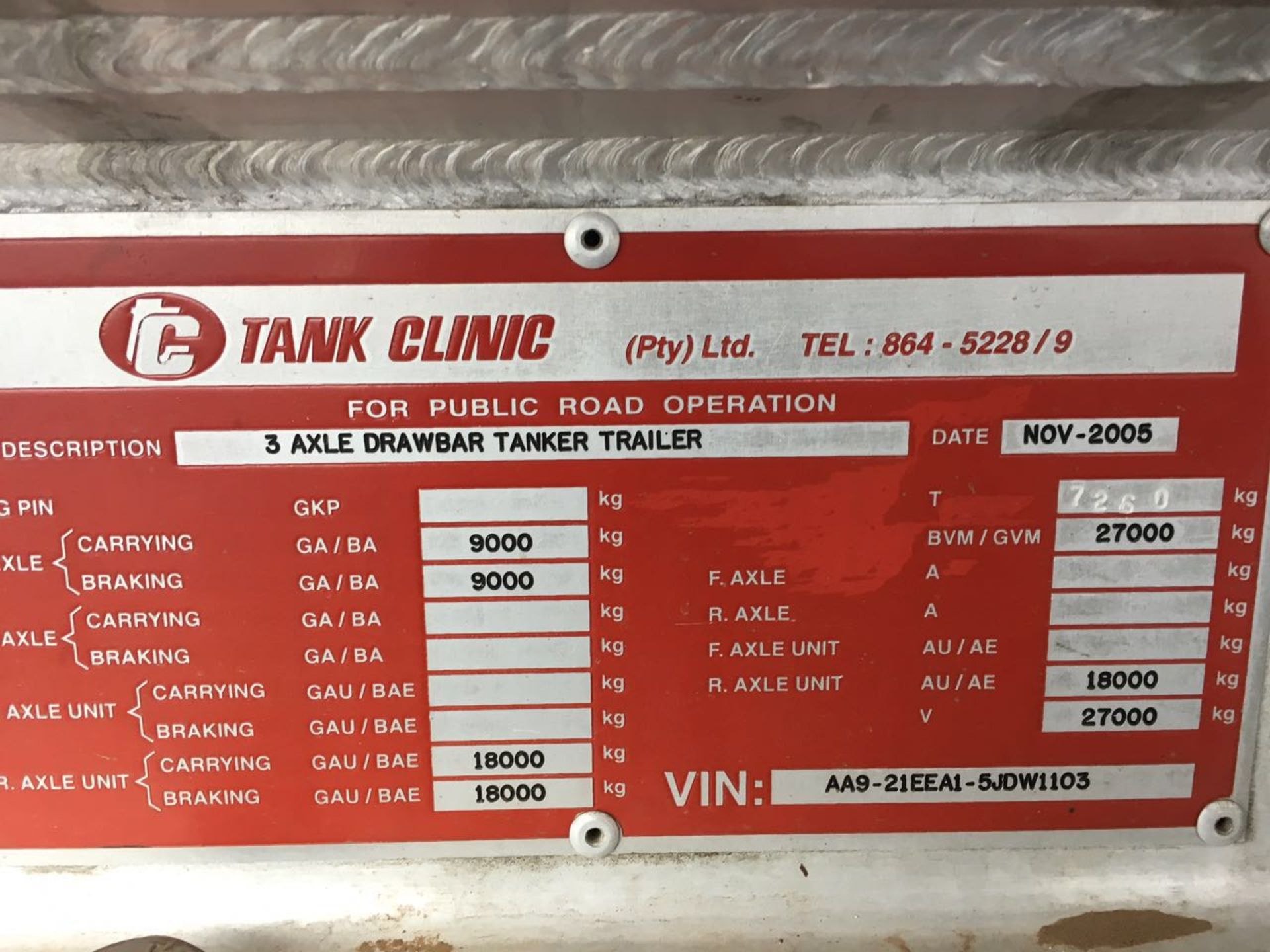 2005 TANK CLINIC TRI-AXLE D/BAR FUEL TANKER TRAILER - (SYP494GP) - Image 3 of 3